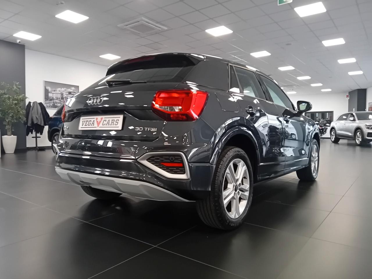 Audi Q2 30 TFSI Business Advanced Prestige