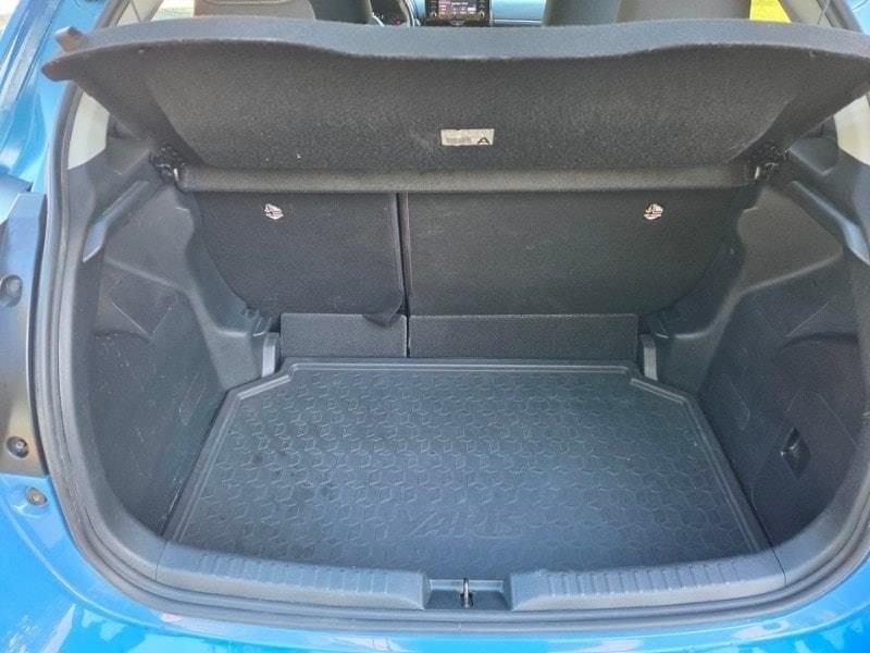 Toyota Yaris 4ª serie 1.5 Hybrid 5 porte Active