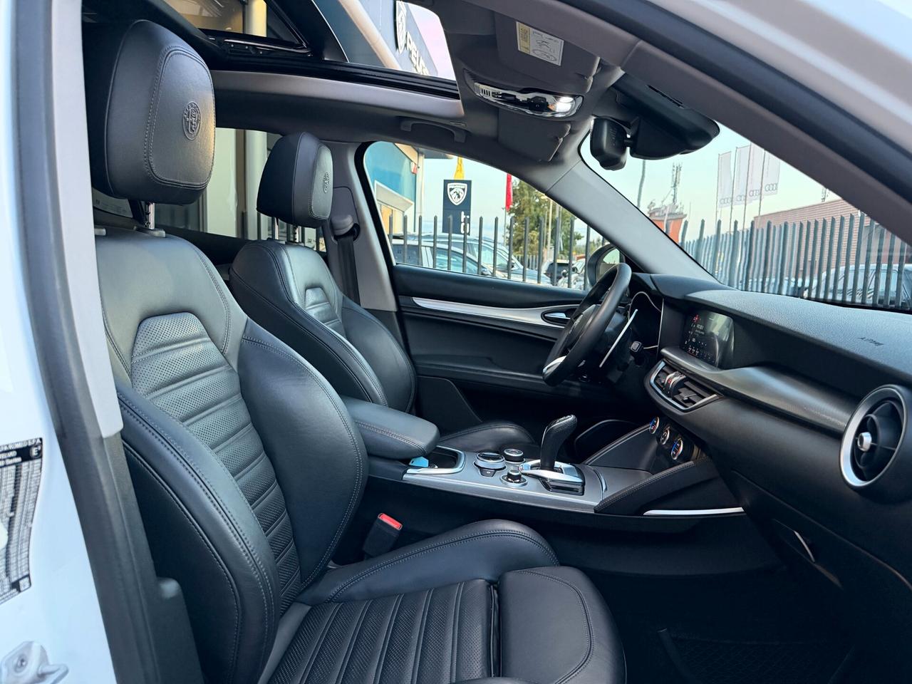 Alfa Romeo Stelvio 2.2 Turbodiesel 210 CV AT8 Q4 Veloce