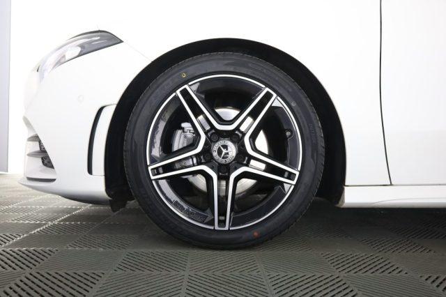 MERCEDES-BENZ A 180 A 180 Automatic Premium