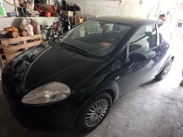 Fiat Grande Punto 1.2 3 porte Dynamic SI NEOPATENTATI