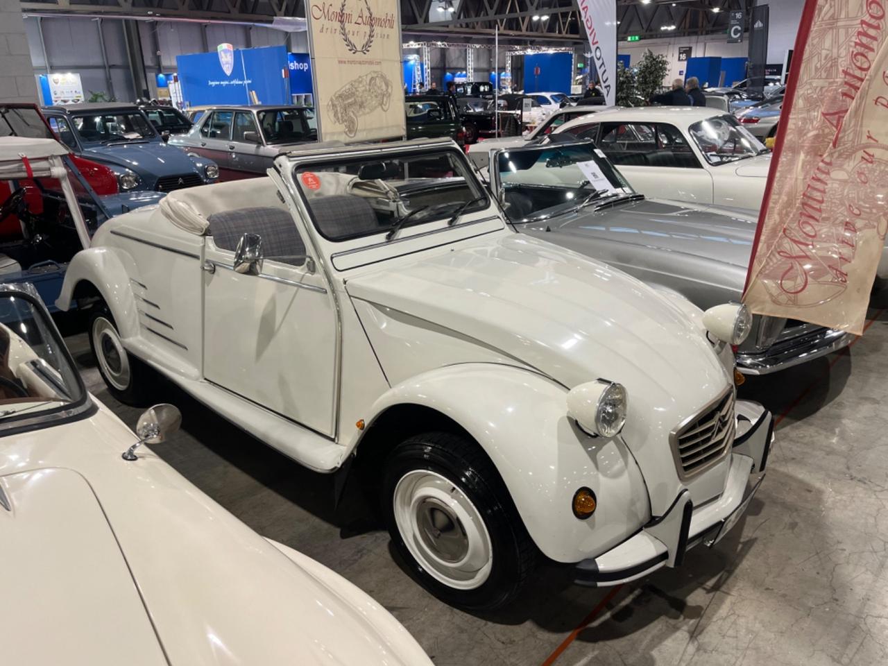 Citroen 2CV HOFFMANN cabrio solo 19000km