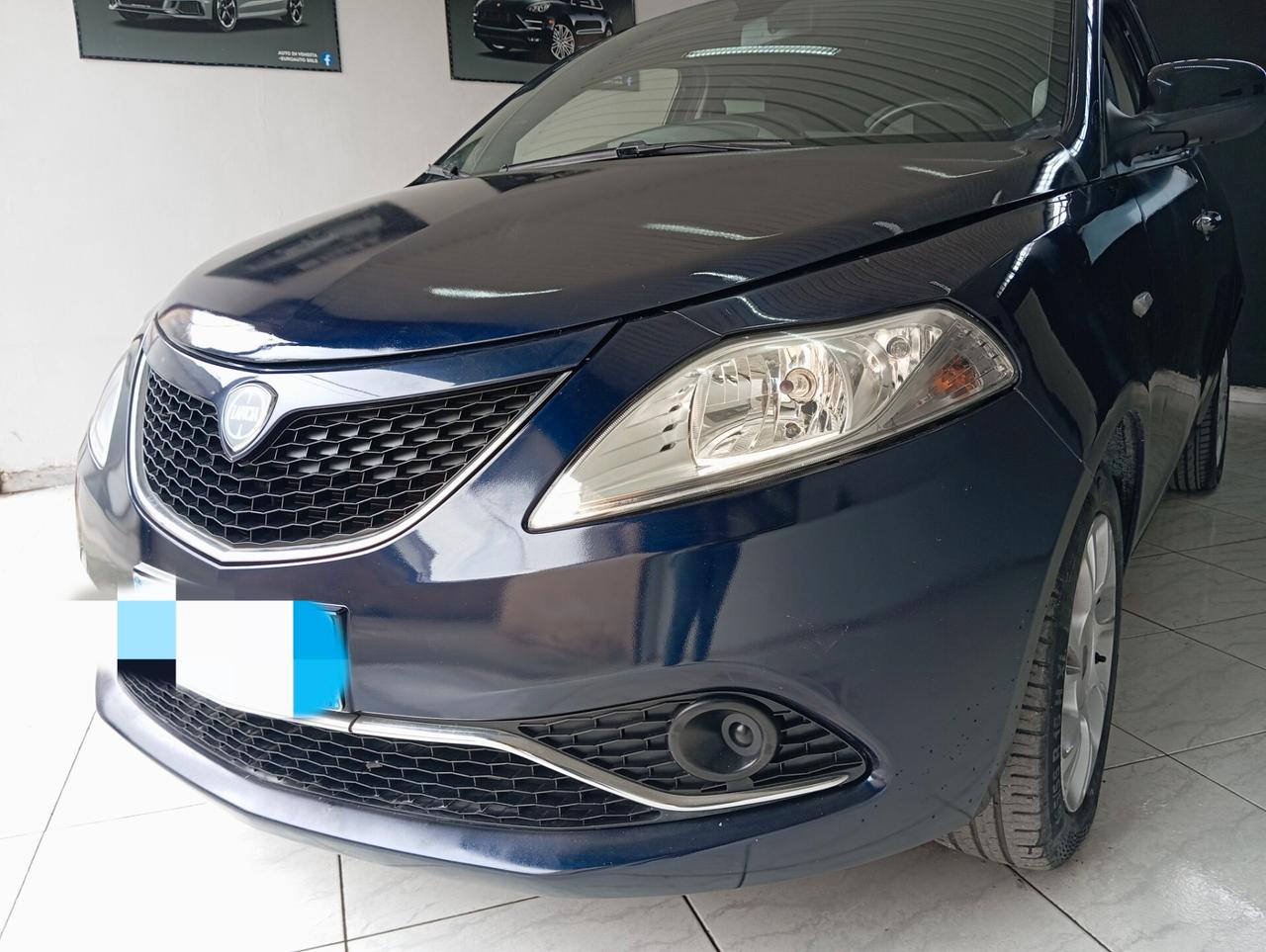 Lancia Ypsilon 1.2 benzina 2016 CON GARANZIA