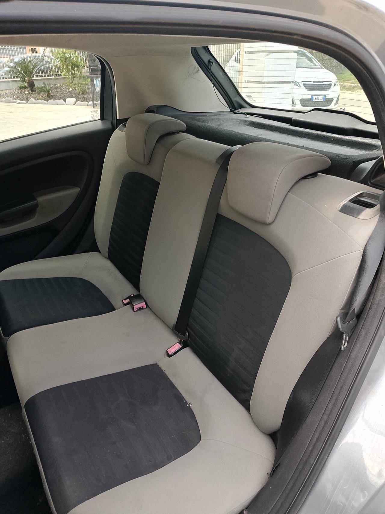 Fiat Grande Punto 1.3 MJT 90 CV 5 porte Dynamic