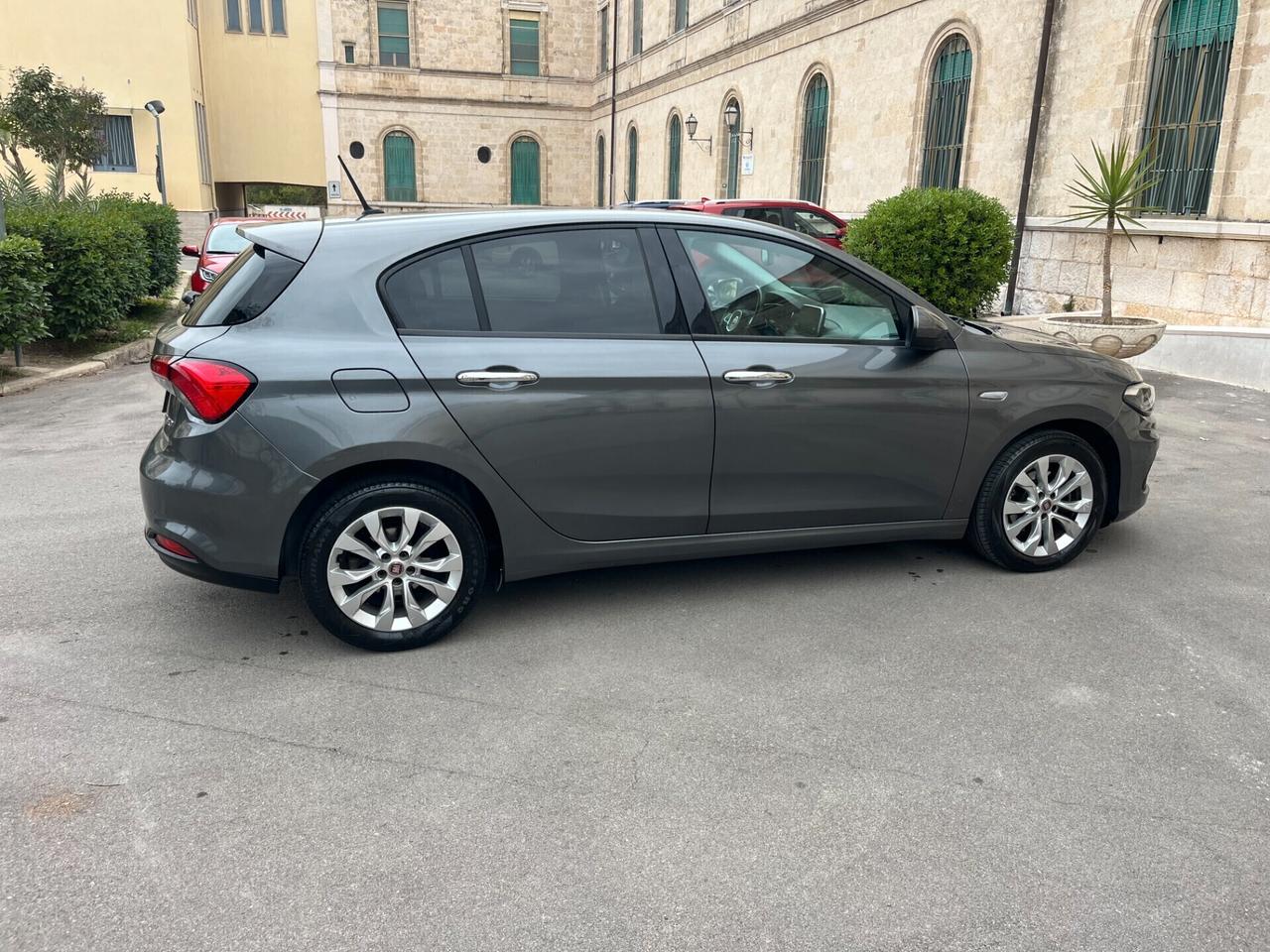 Fiat Tipo 1.6 MTJ EMOTION CV 120 S&S Garantita