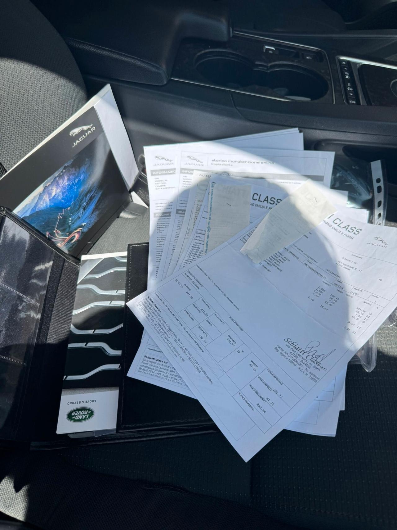 Jaguar F-Pace 2.0 D 180 CV AWD Portfolio, SERVICE JAGUAR COMPLETO, TOTALMENTE REVISIONATA, PERFETTA