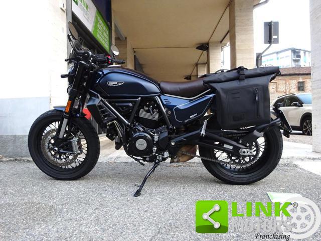 DUCATI Scrambler 800 Nightshift 2024 in Garanzia