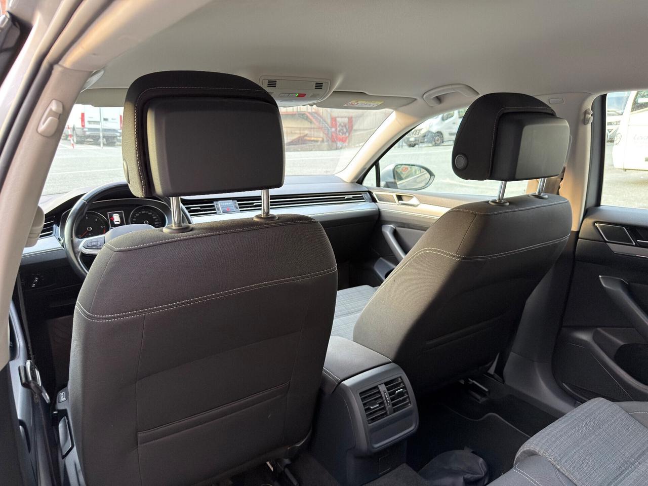 VOLKSWAGEN PASSAT 2.0 TDI 150cv PERFETTA 2021