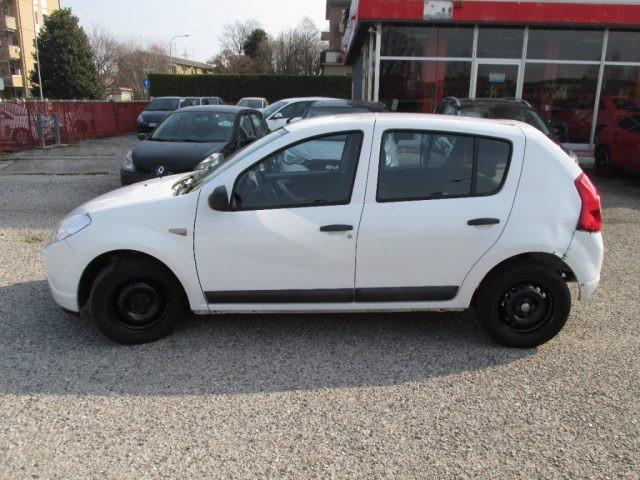 DACIA Sandero 1.4 8v GPL - OK Neopatentati - "LEGGERE BENE NOTE"