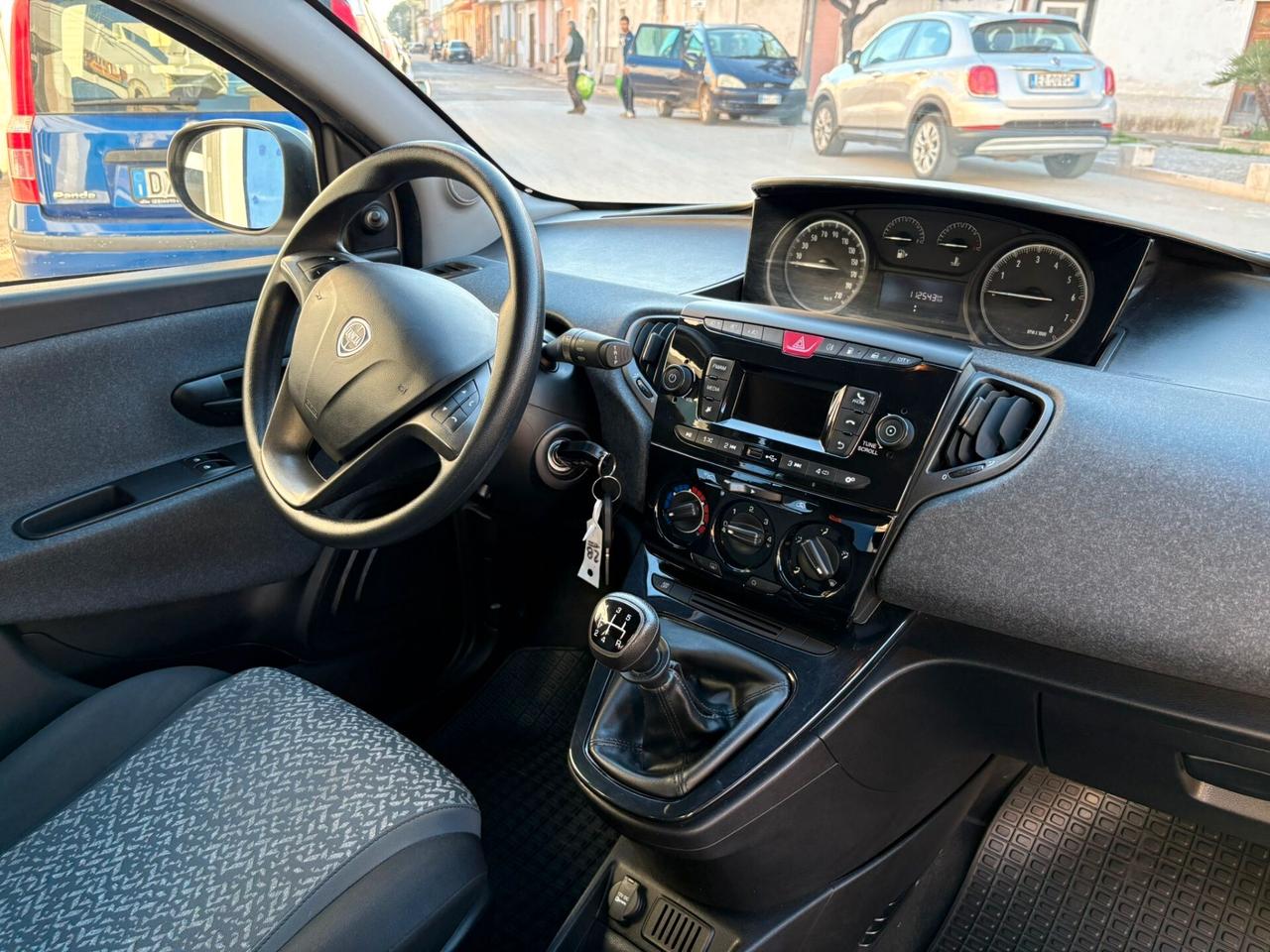 LANCIA YPSILON FINE 2018 1.2 BENZ-GPL CASA MADRE PERFETTA