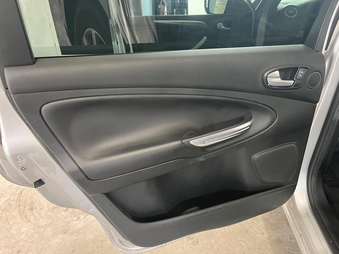 Ford S-Max 2.0 DIESEL 5 POSTI 140 CAVALLI