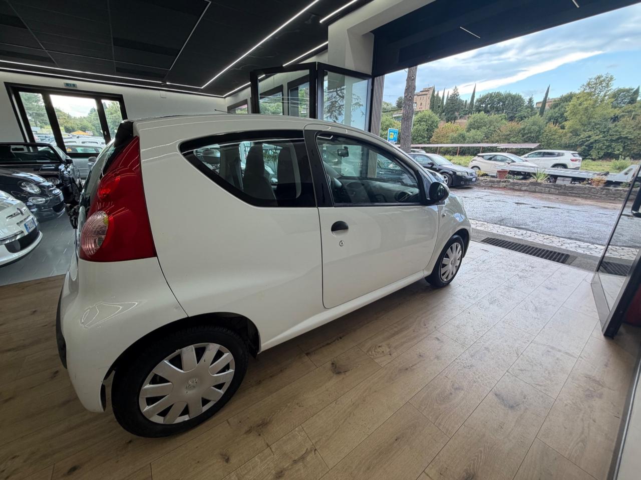 Peugeot 107 1.0 68CV 3p. Sweet Years