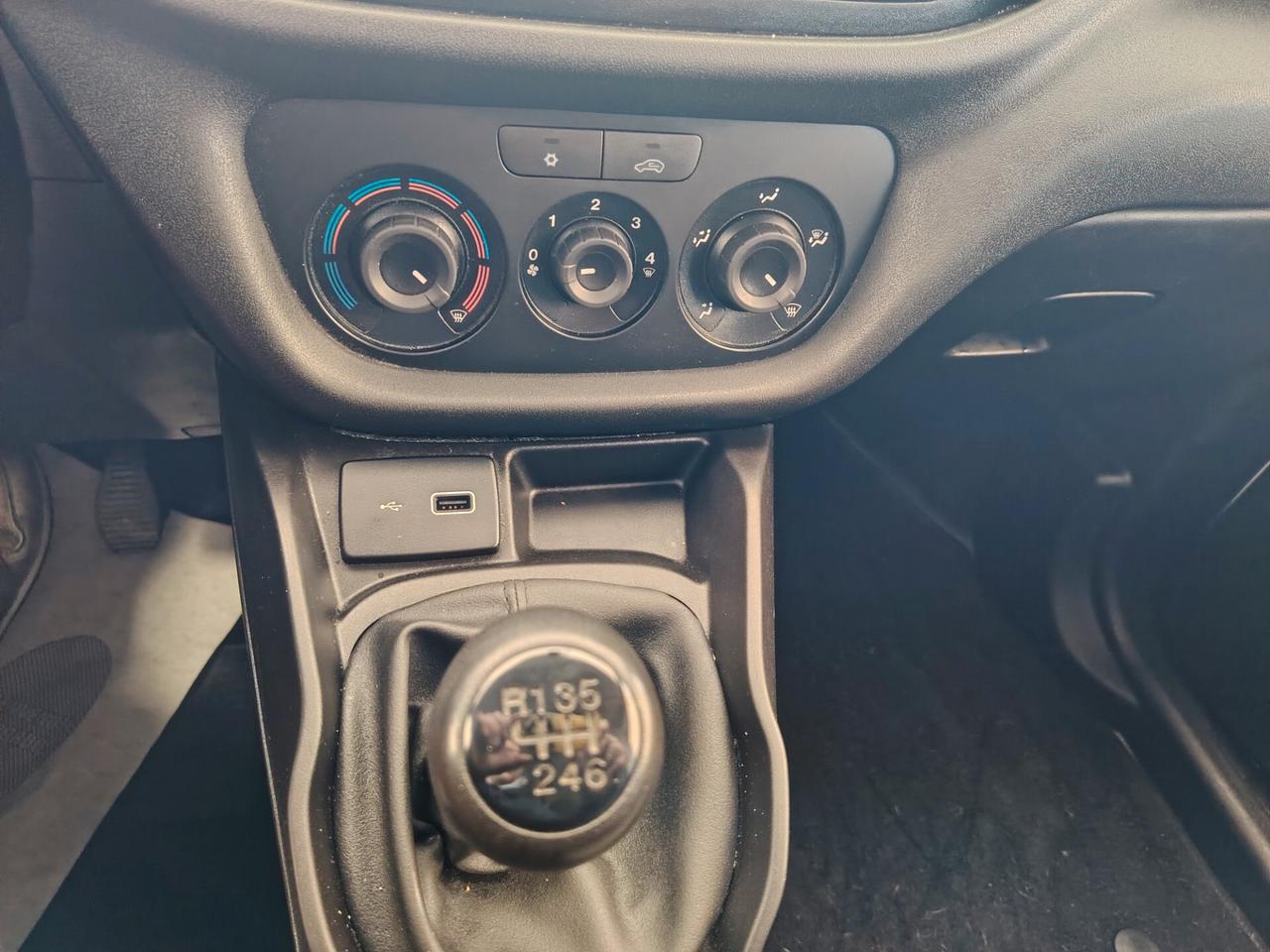 Fiat Doblò 1.6 MJT 105CV 3posti 2021 iva compresa