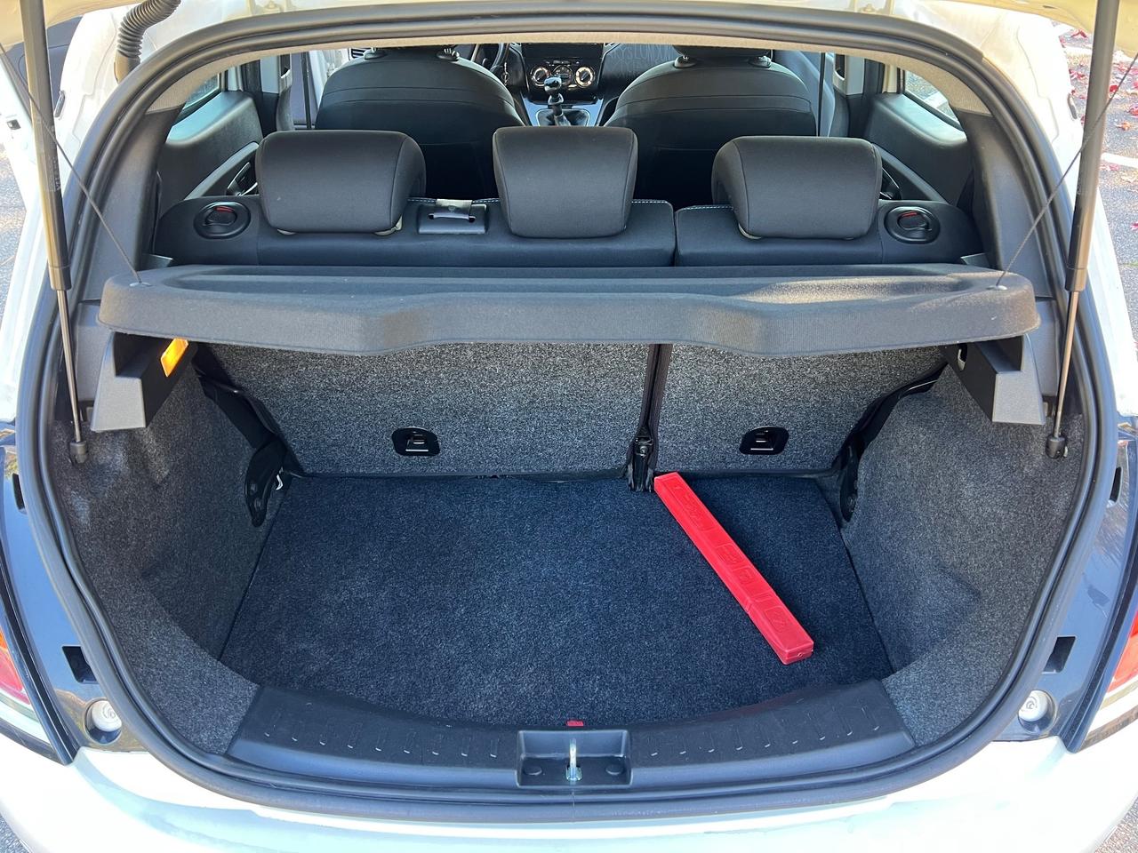 Lancia Ypsilon 1.2 69 CV 5 porte Platinum