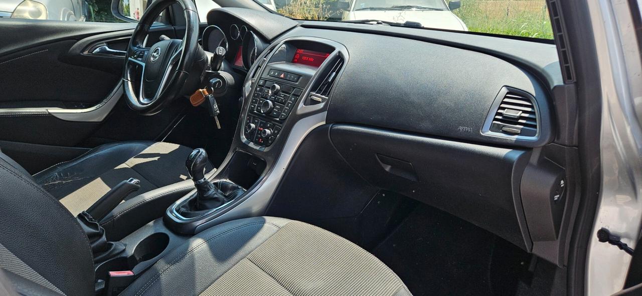 Opel Astra 1.7 CDTI 110CV 5 porte Cosmo