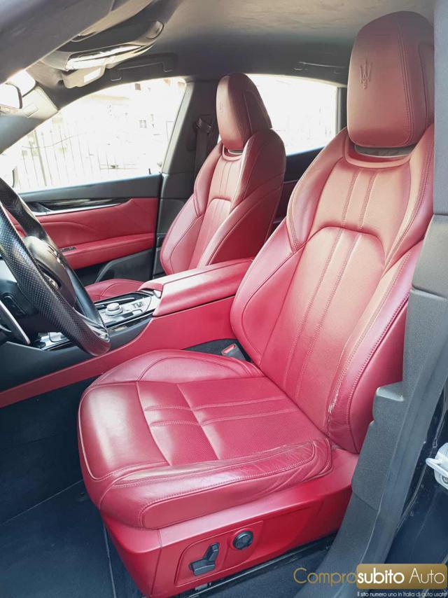 MASERATI Levante V6 AWD Gransport