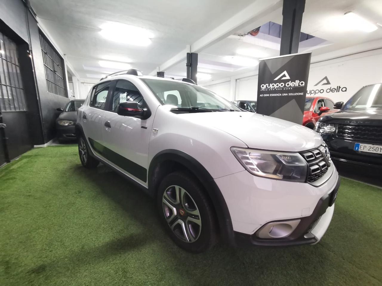 Dacia Sandero Stepway 0.9 TCe Techroad NEOPATENTATI GARANZIA 12 MESI