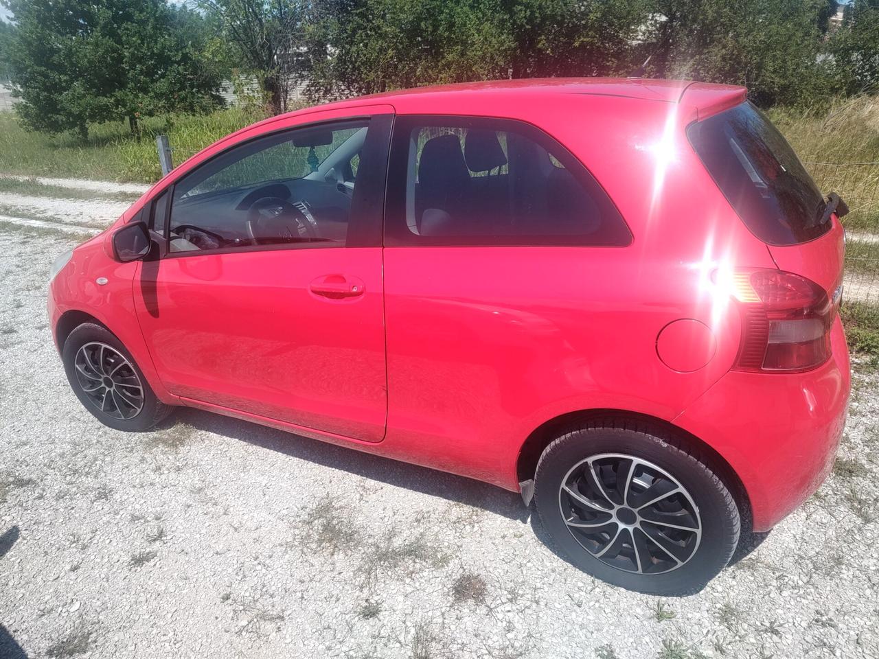 Toyota Yaris 1.0 3 porte