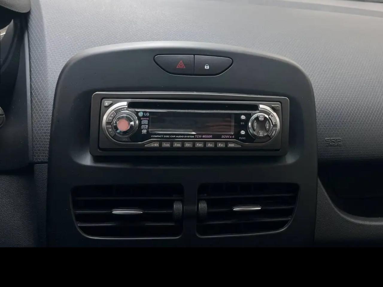 Renault Clio 1.2 75CV 5 porte Life Perfetta Si Neopatentati .