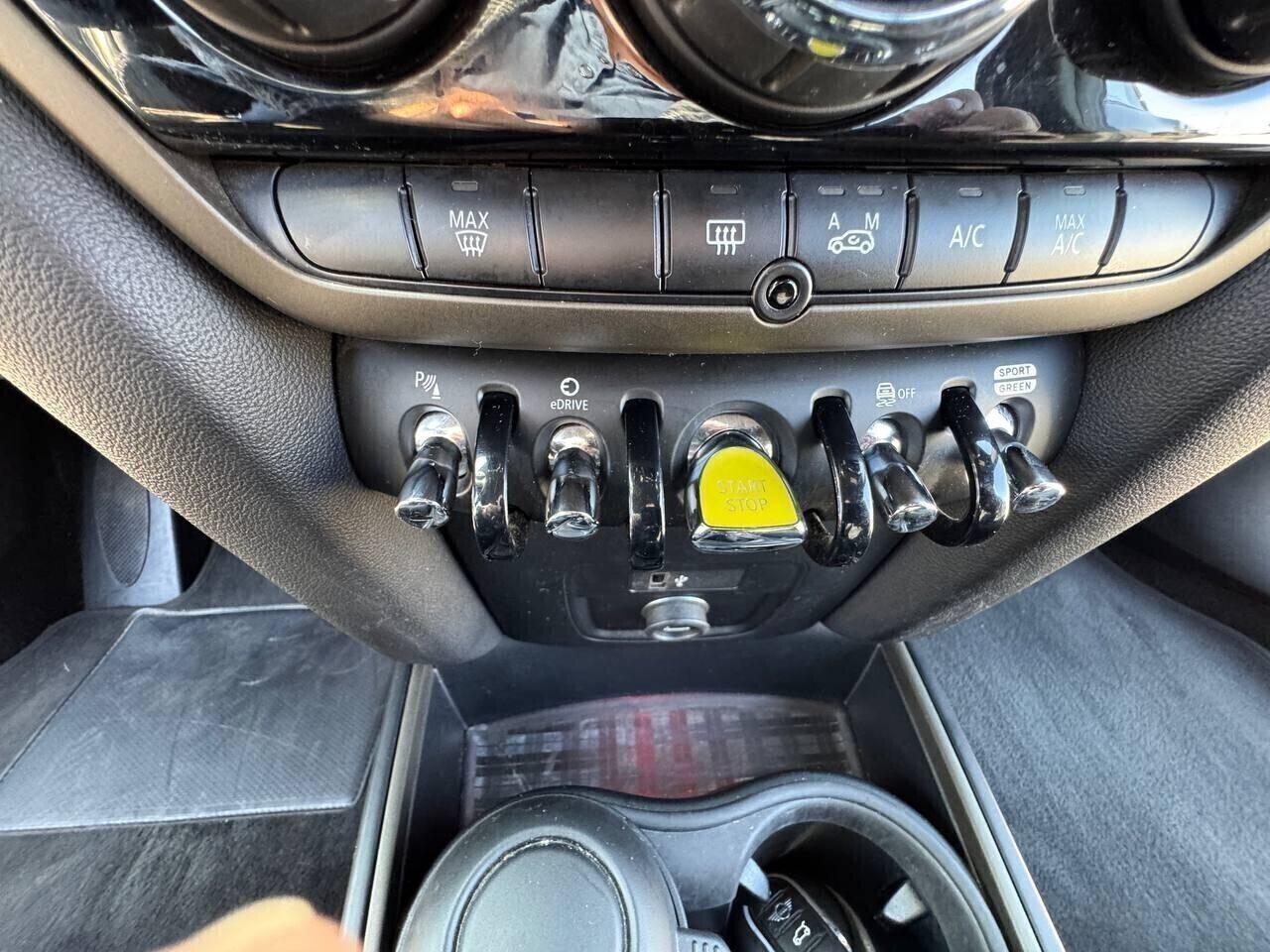 Mini Cooper Countryman SE 1.5 ALL4 Automatica IBRI
