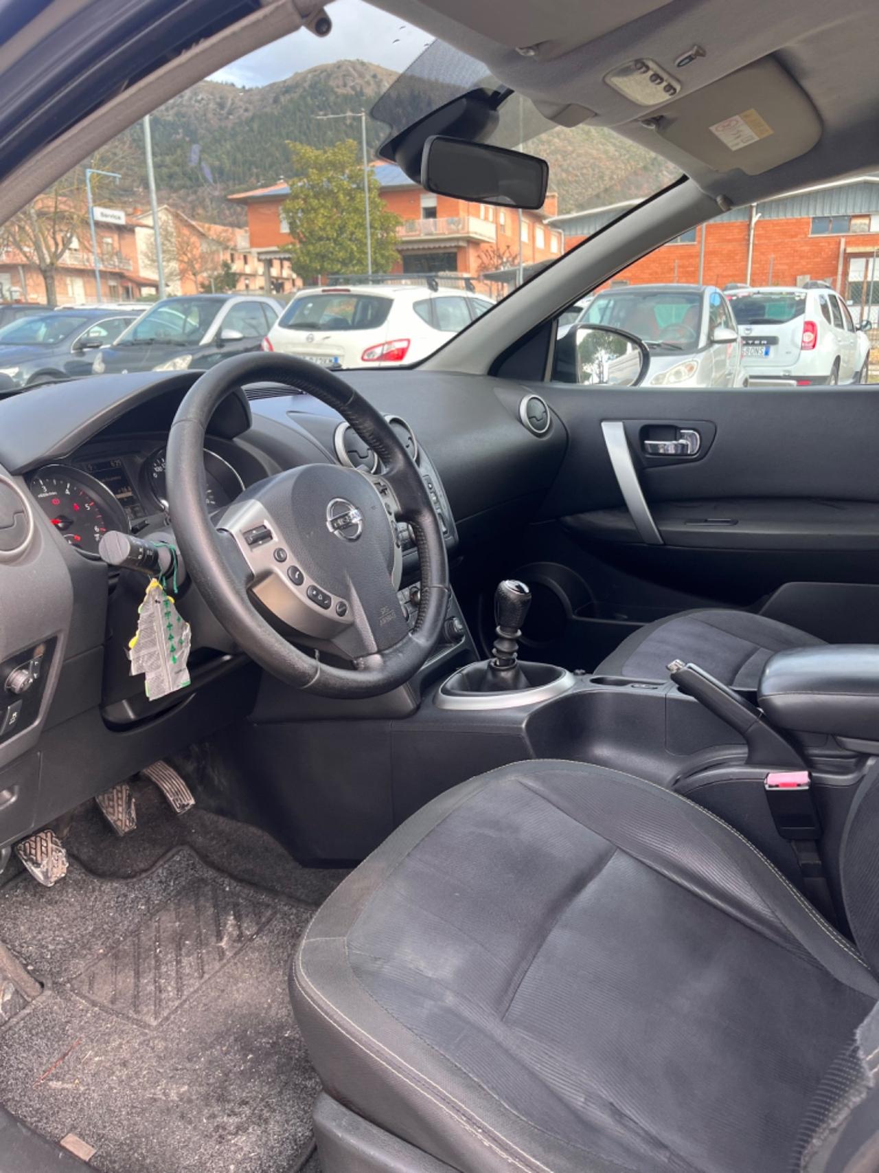 Nissan Qashqai 1.5 dCi PERFETTA SI NEOPATENTATI