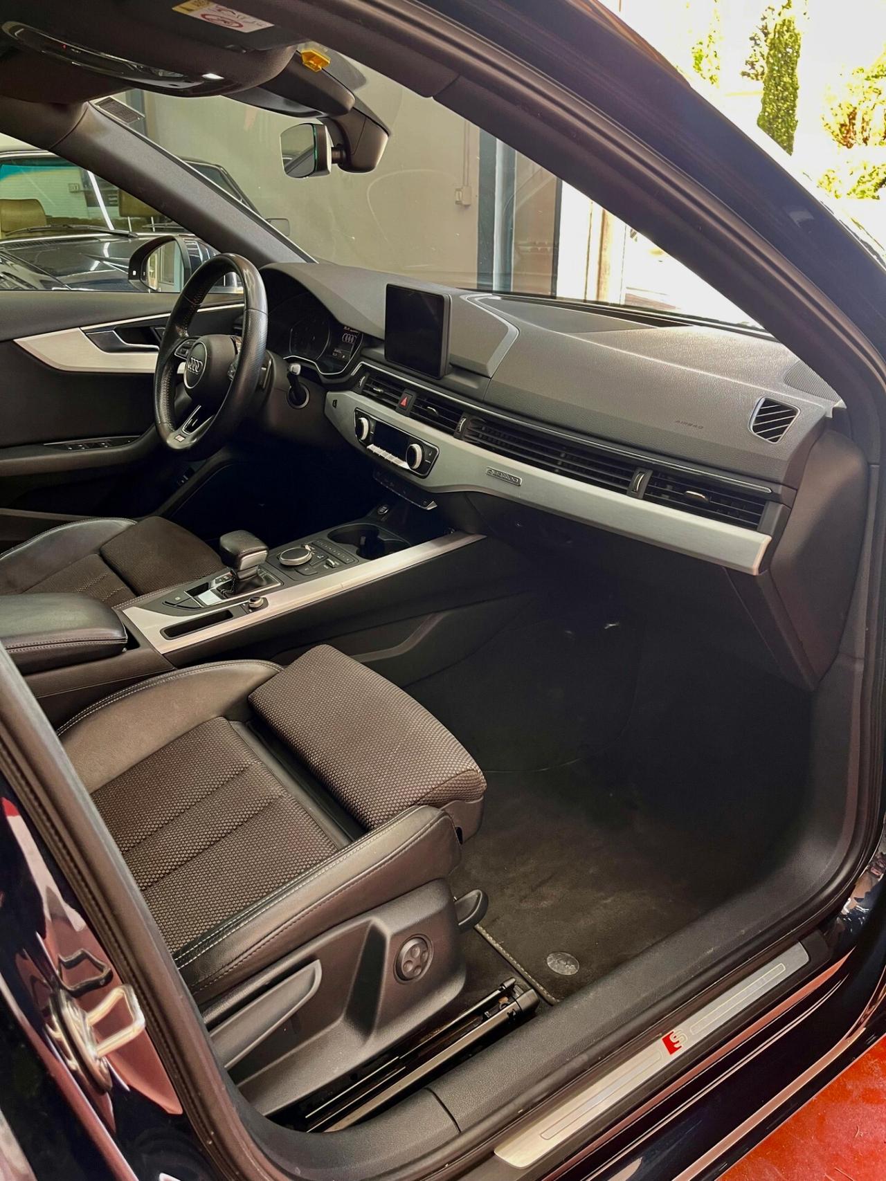 Audi A4 2.0 TDI 190 CV quattro S tronic S-LINE