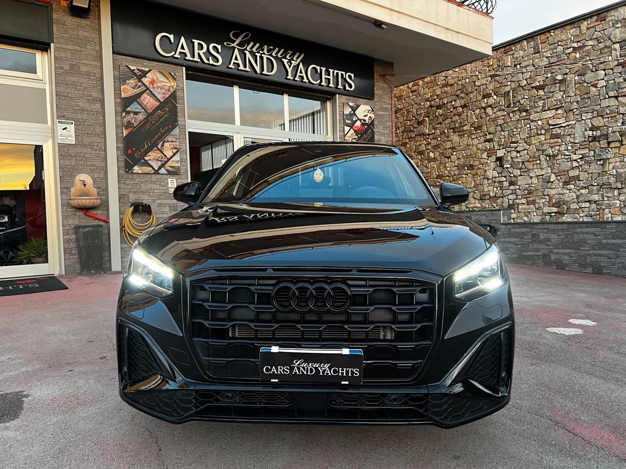 Audi Q2 30 TDI S Tronic 2XS Line -2024-TOTAL BLACK