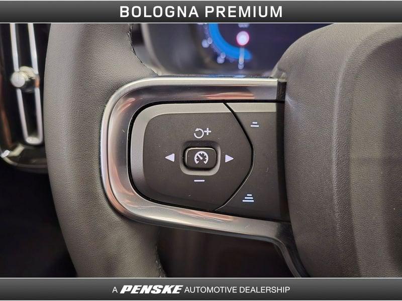 Volvo XC40 XC40 B3 automatico Core