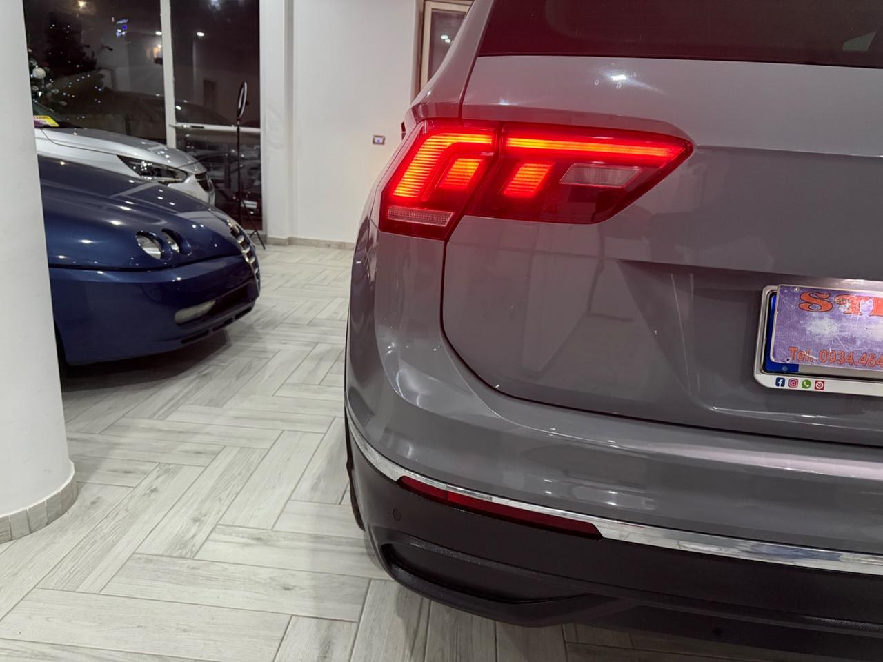 Volkswagen Tiguan 2.0TDI150CV DSG CARPLAY/AMBIENT2022