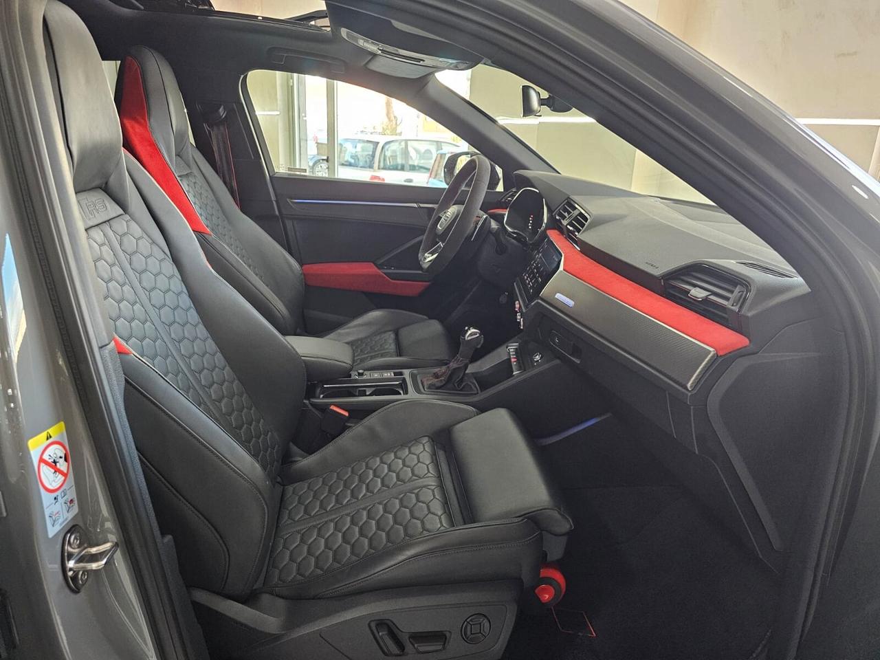 NUOVA AUDI RSQ3 SPORTBACK 2.5 BENZ 400CV S-TRONIC