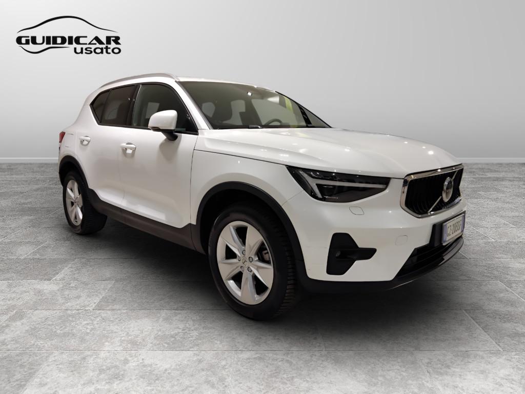 VOLVO XC40 2023 - XC40 2.0 b3 Core auto