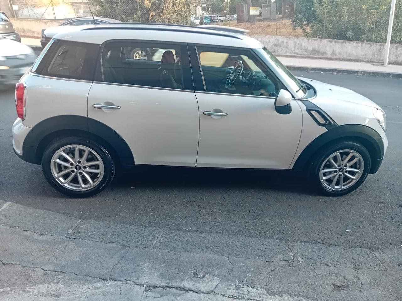 MINI COOPER SD 2.0 DISEL 143CV AUTOMATICO 2016