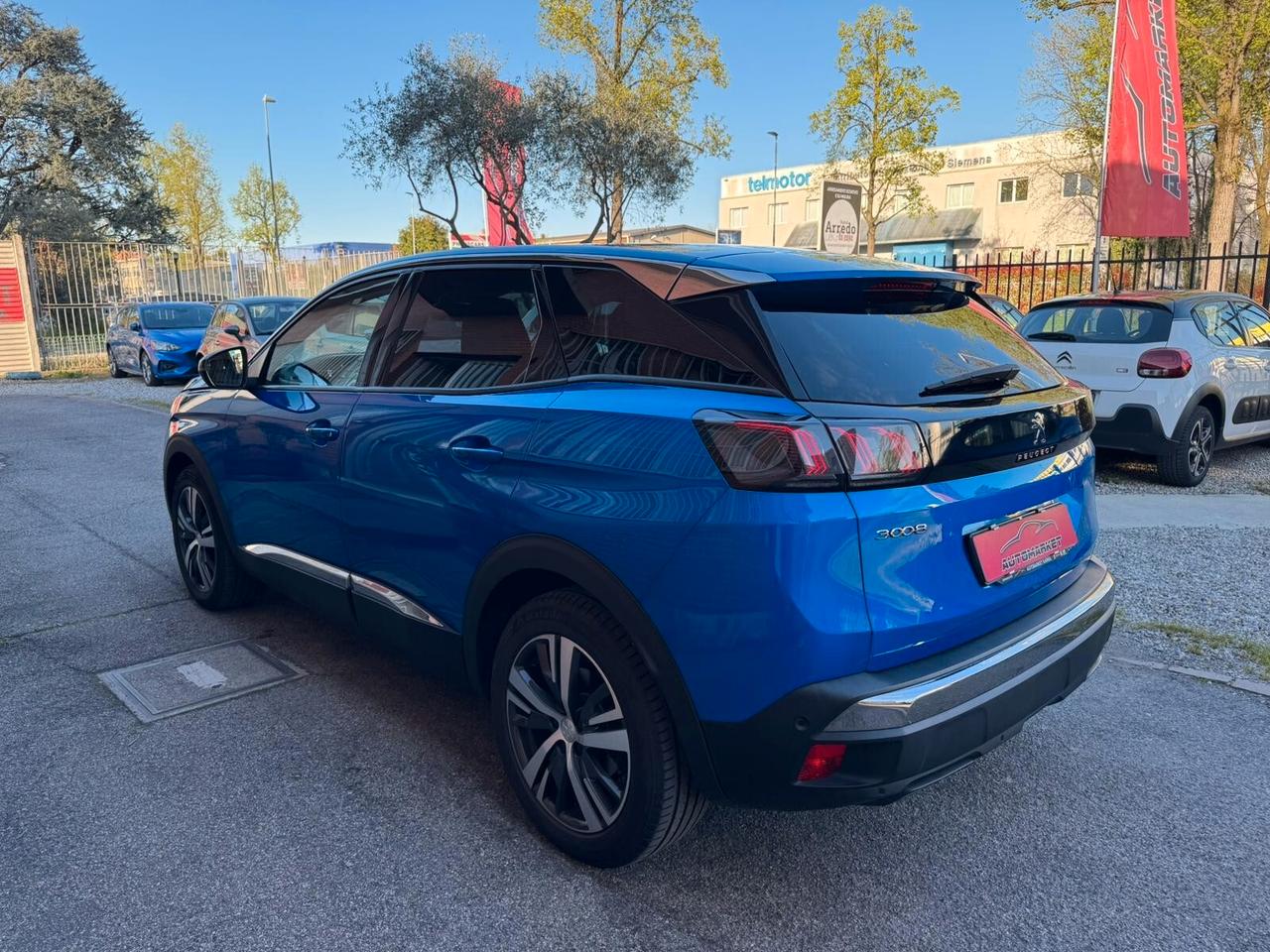 Peugeot 3008 1.5 BlueHDi 130cv EAT8 Allure