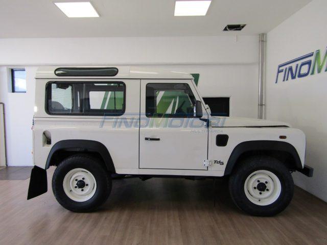 LAND ROVER Defender 90 2.5 Td5 6 POSTI