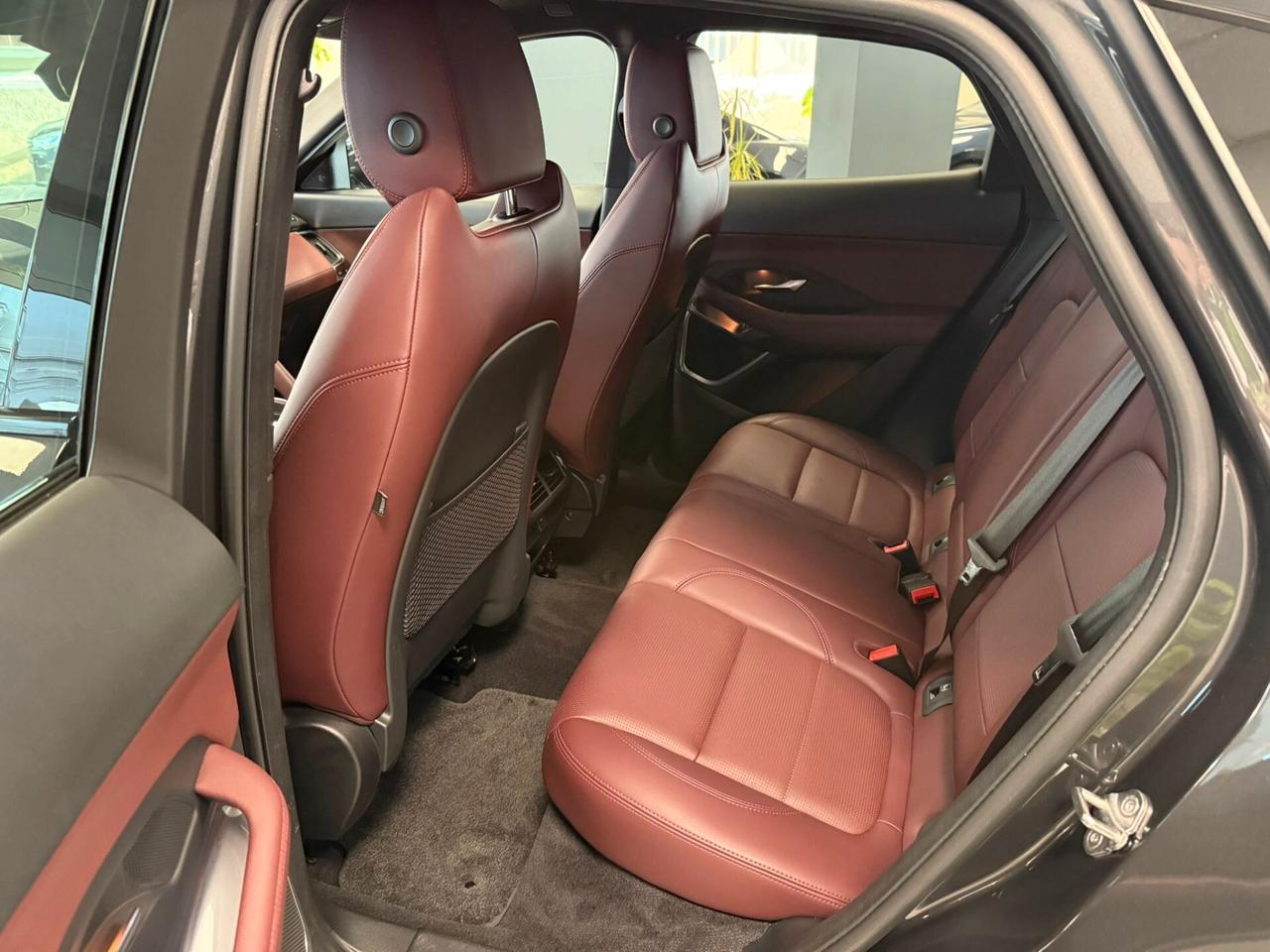 Jaguar E-Pace 2.0D I4 163 CV AWD Auto R-Dynamic SE