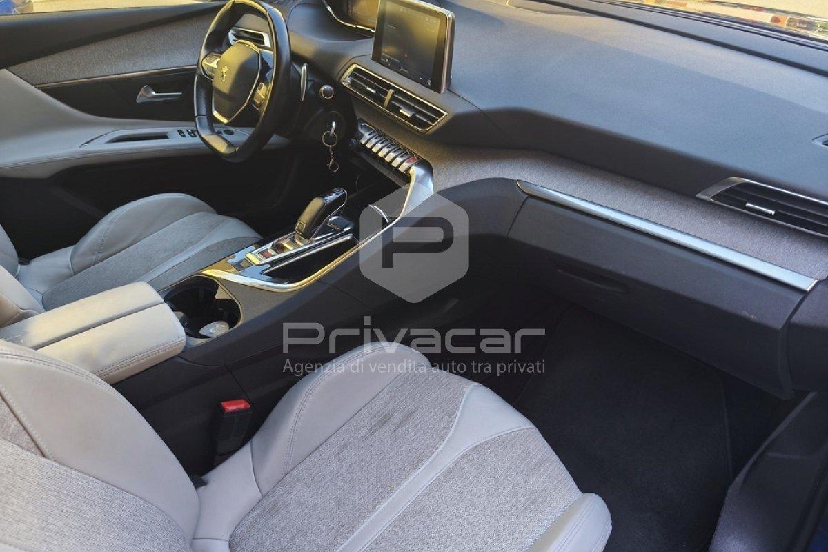 PEUGEOT 3008 BlueHDi 130 S&S EAT8 Allure