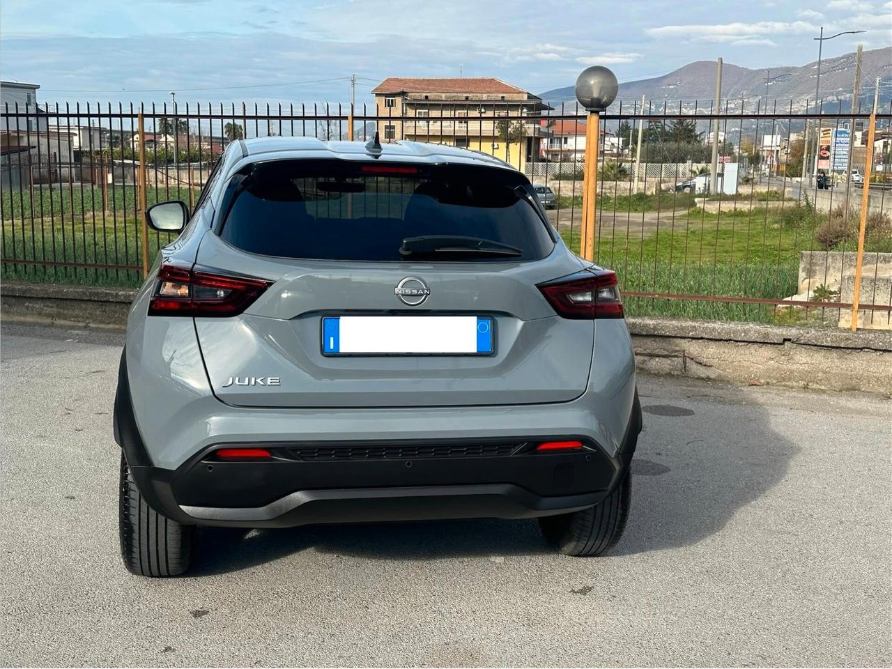 Nissan Juke 1.0 DIG-T 114 CV N-Connecta