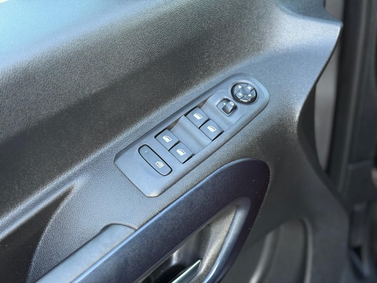 Peugeot Rifter GT Line BlueHDi 1.5 130cv 2019 automatica