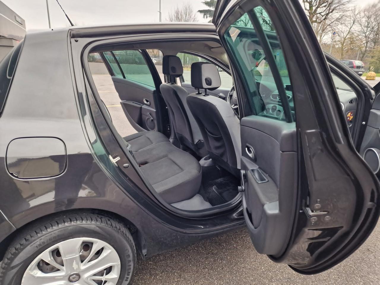 Renault Clio 1.2 16V TCE 100CV 5 porte Le Iene