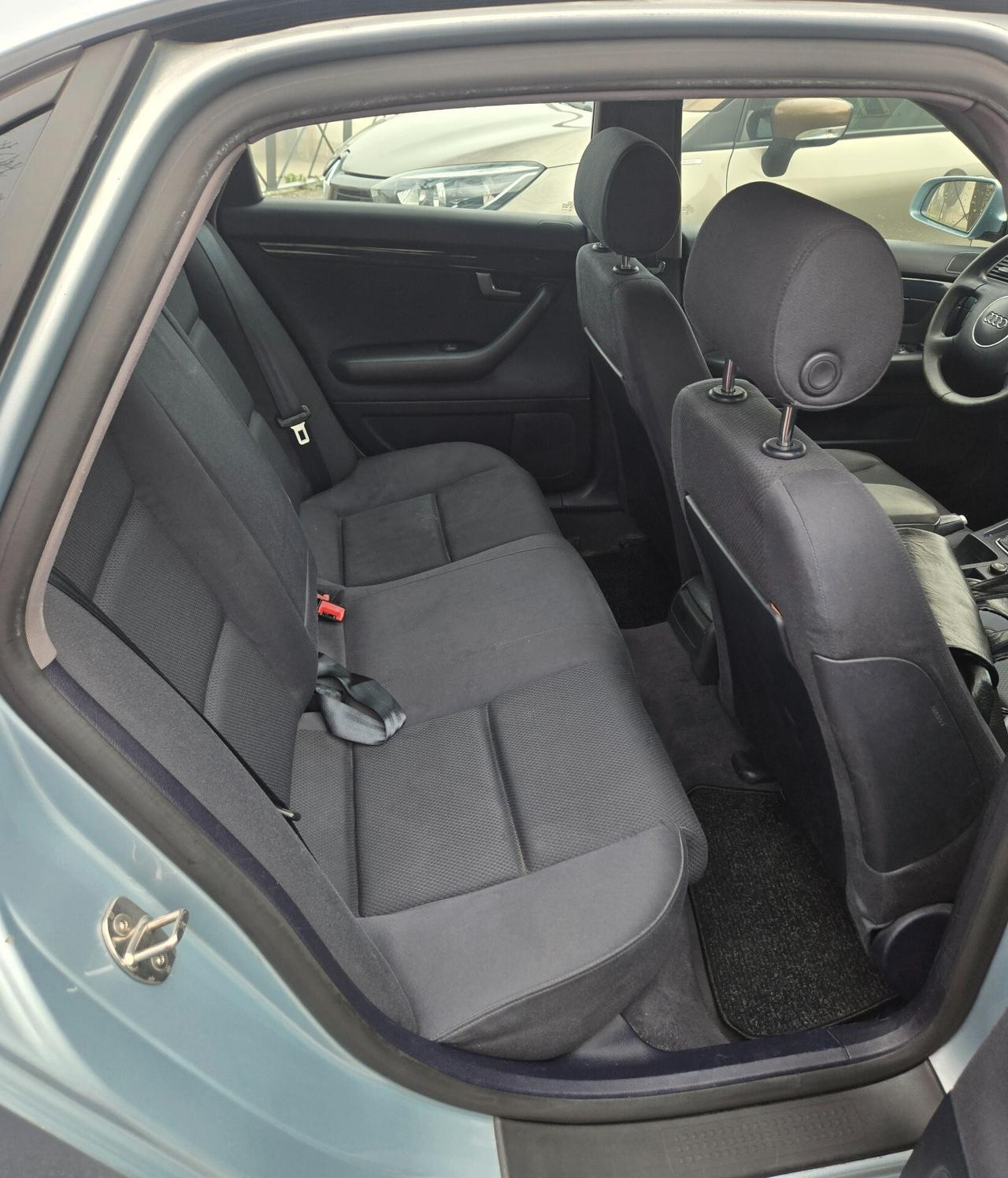 Audi A4 1.9 TDI/130 CV cat