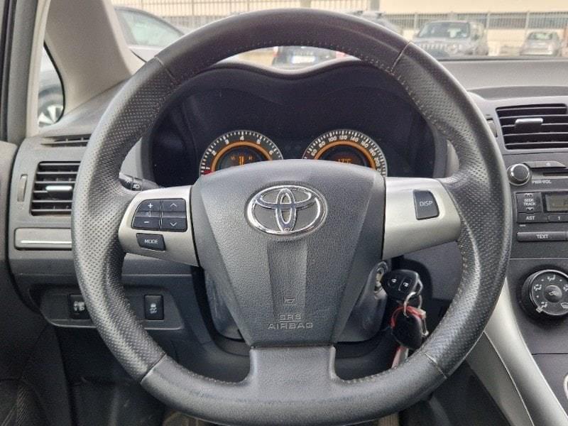 Toyota Auris 1.6 5 porte Sol