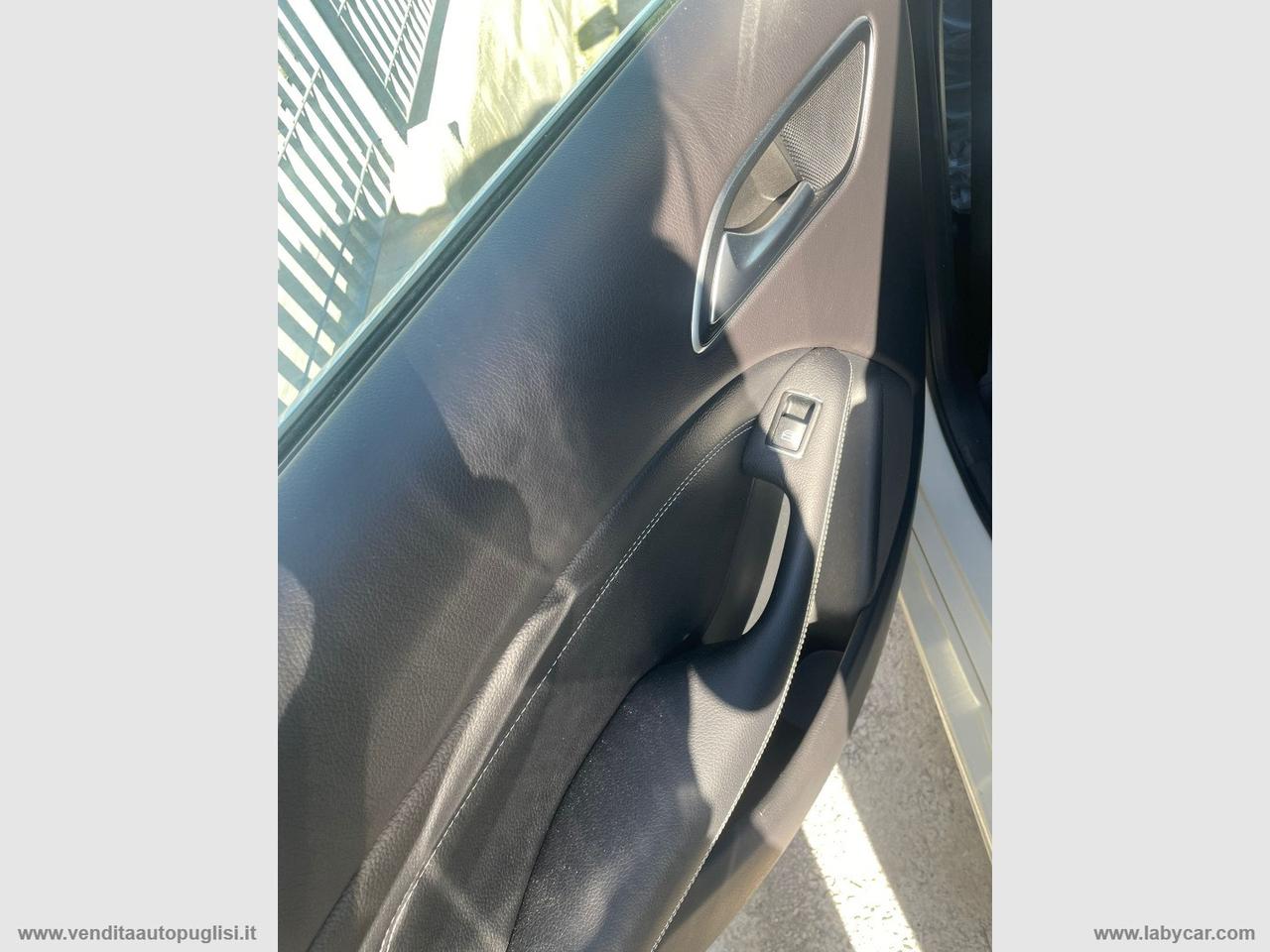 MERCEDES-BENZ B 180 Premium