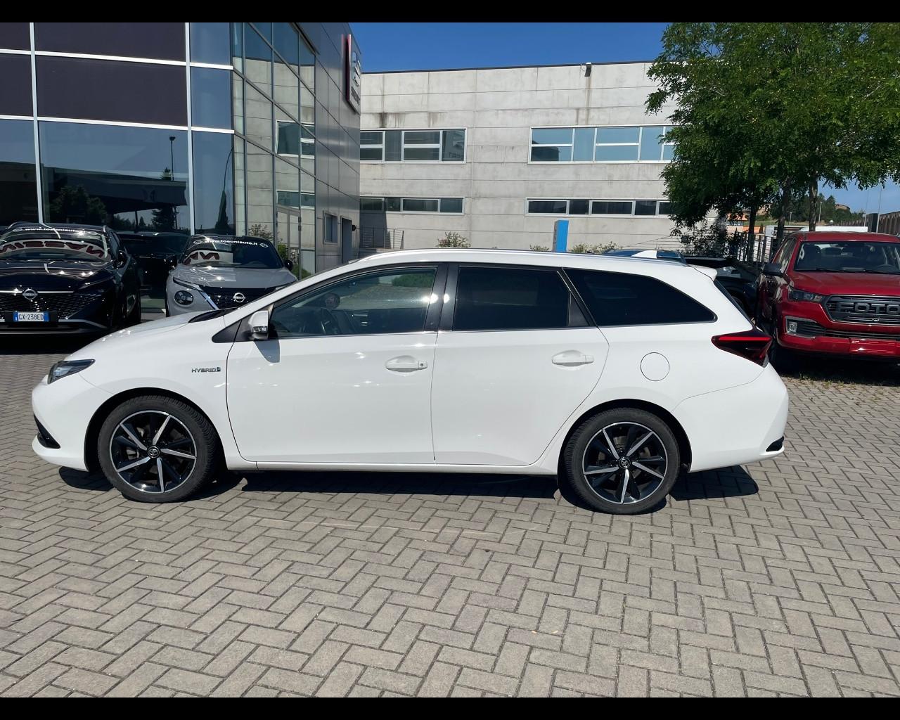 TOYOTA Auris Touring Sports 1.8h Lounge cvt my17