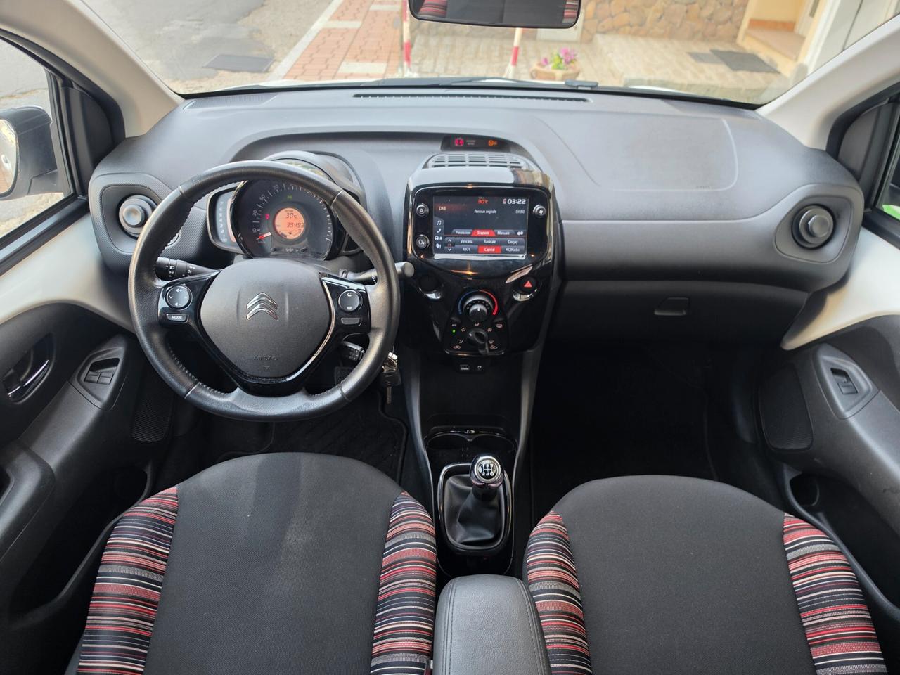 Citroen C1 VTi 72 S&S 3 porte Shine