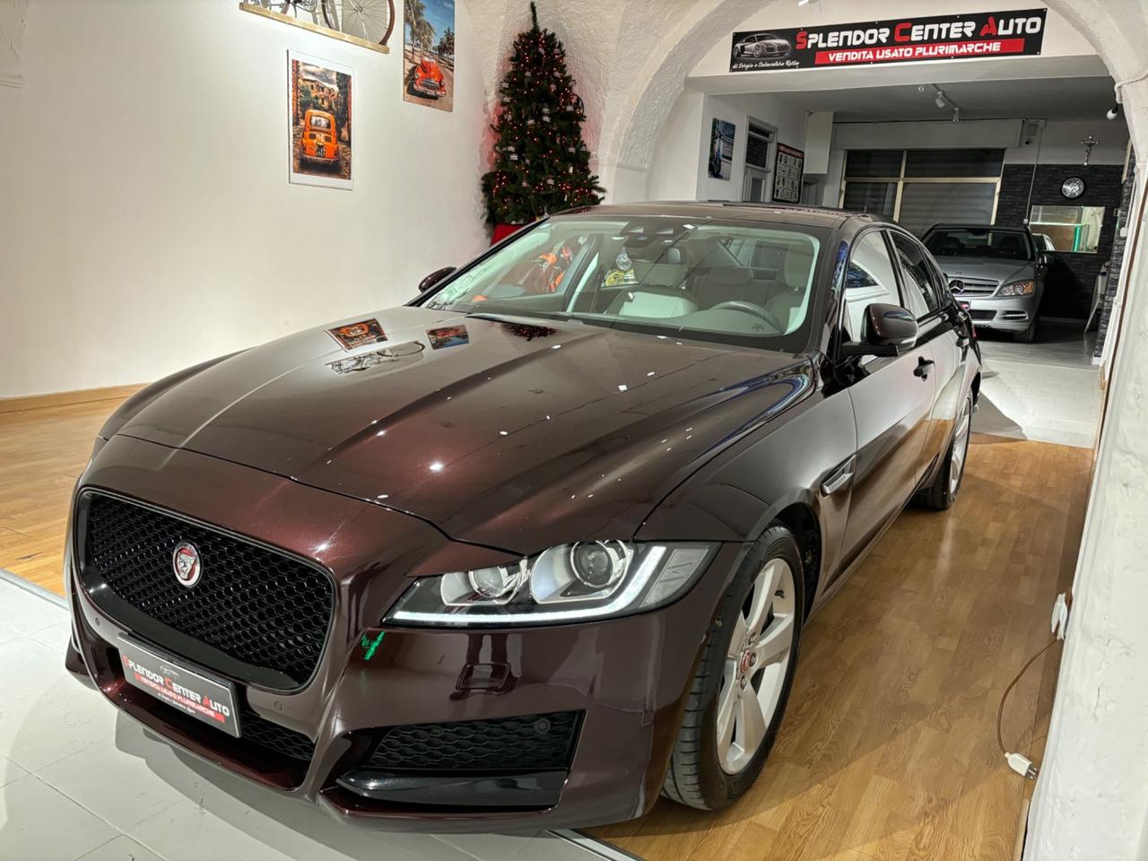 Jaguar XF 3.0 D V6 300 CV aut. Prestige