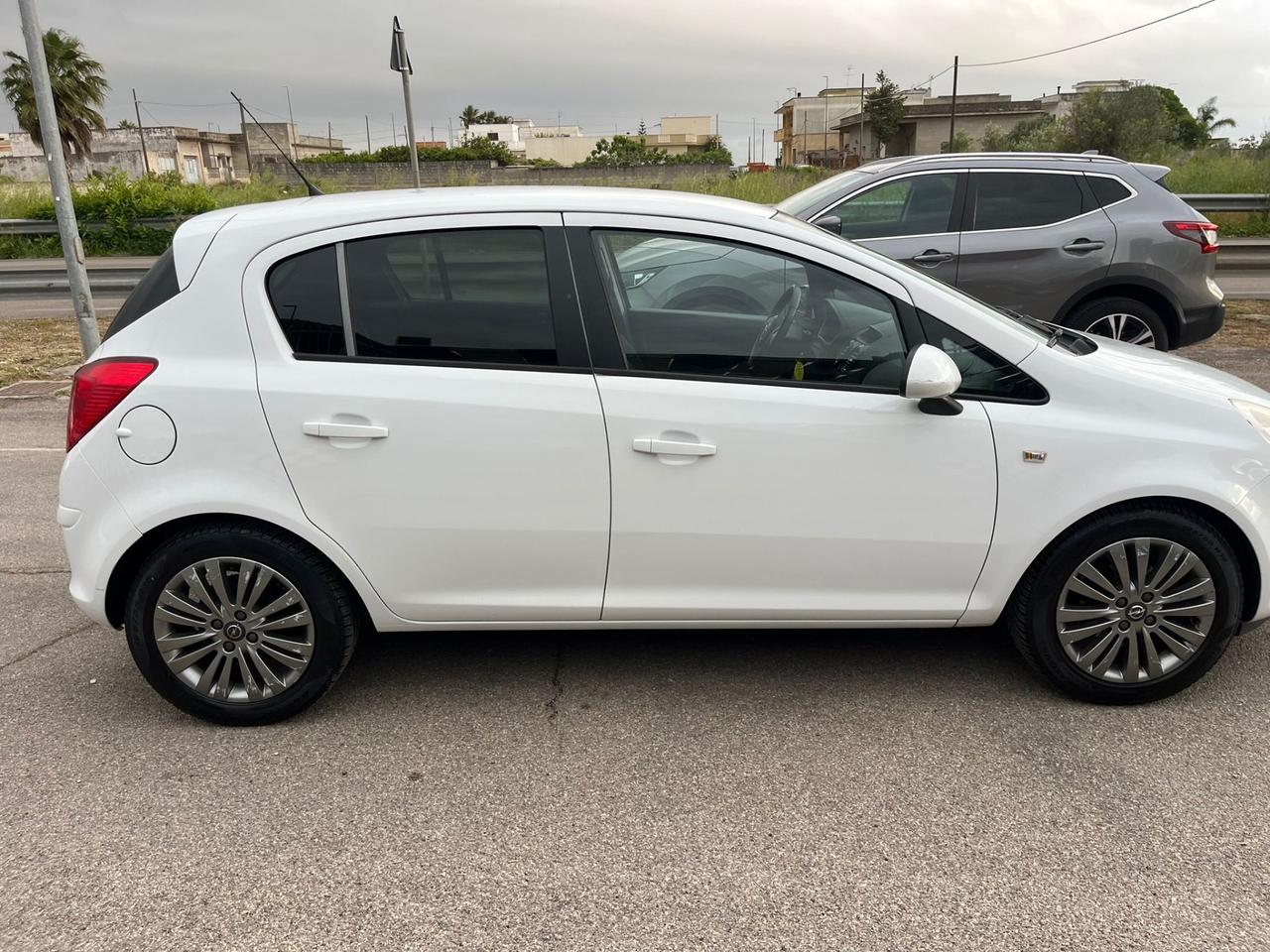 Opel Corsa 1.2 5 porte GPL-TECH Ecotec Unipro 2013