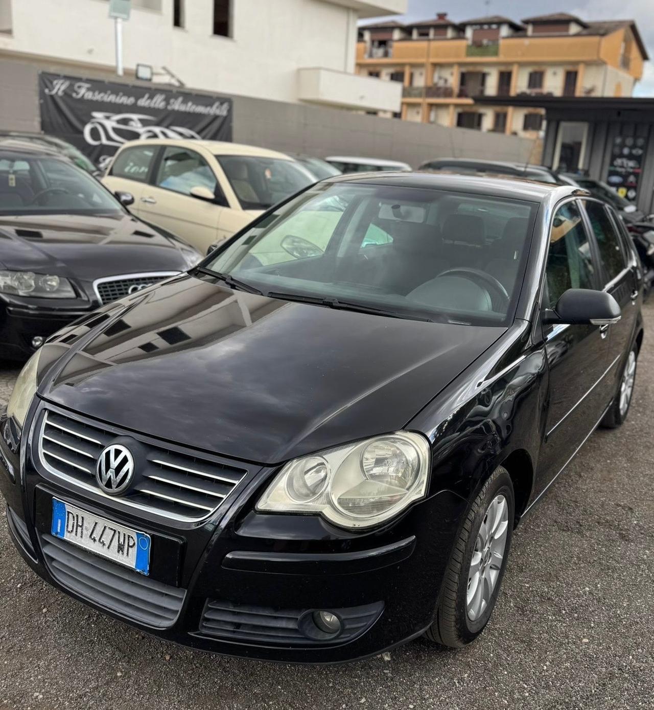 Volkswagen Polo 1.4/80CV TDI 5p. Sportline