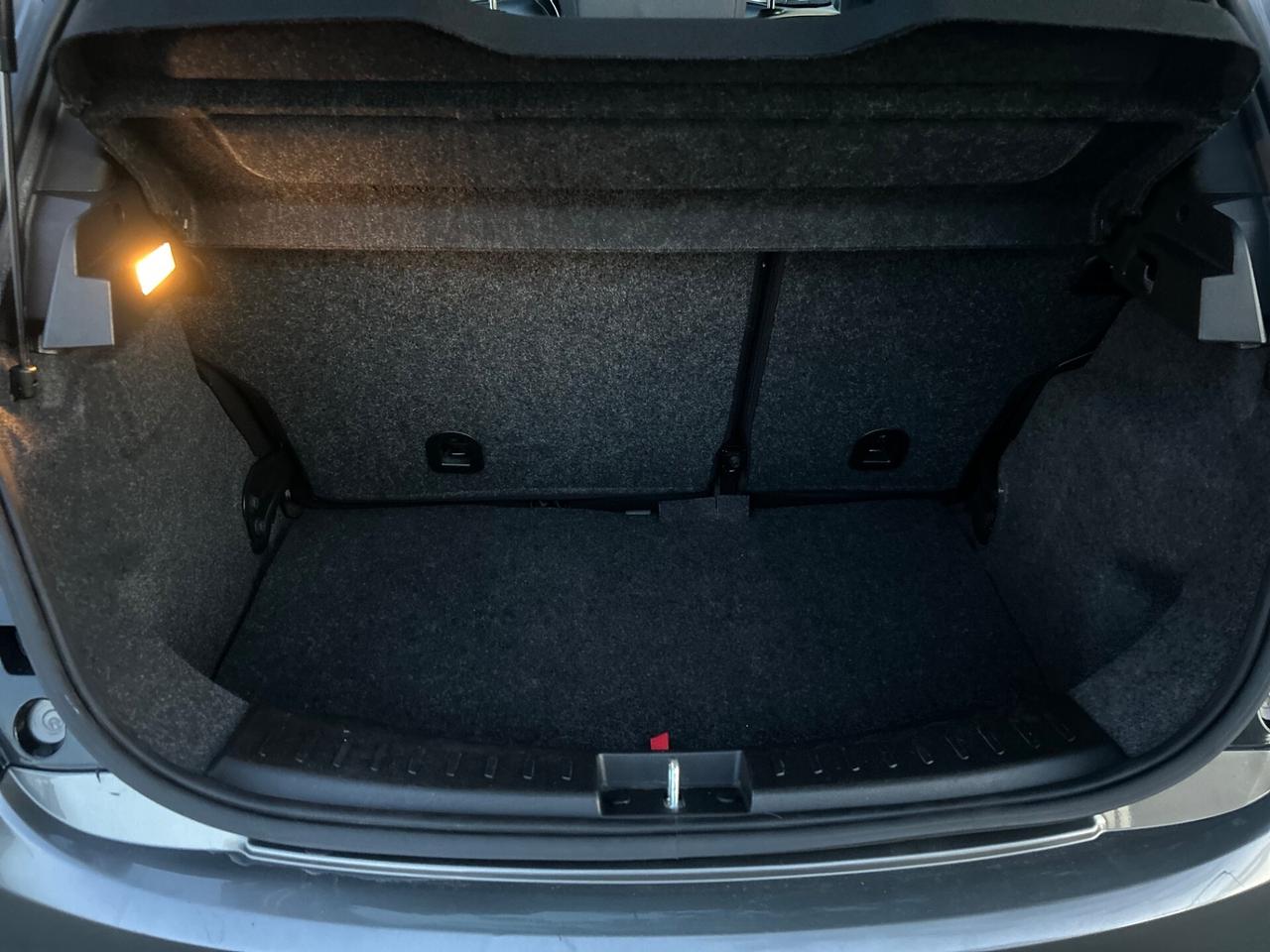 Lancia Ypsilon 1.3 MJT Elefantino Bianco Platinum