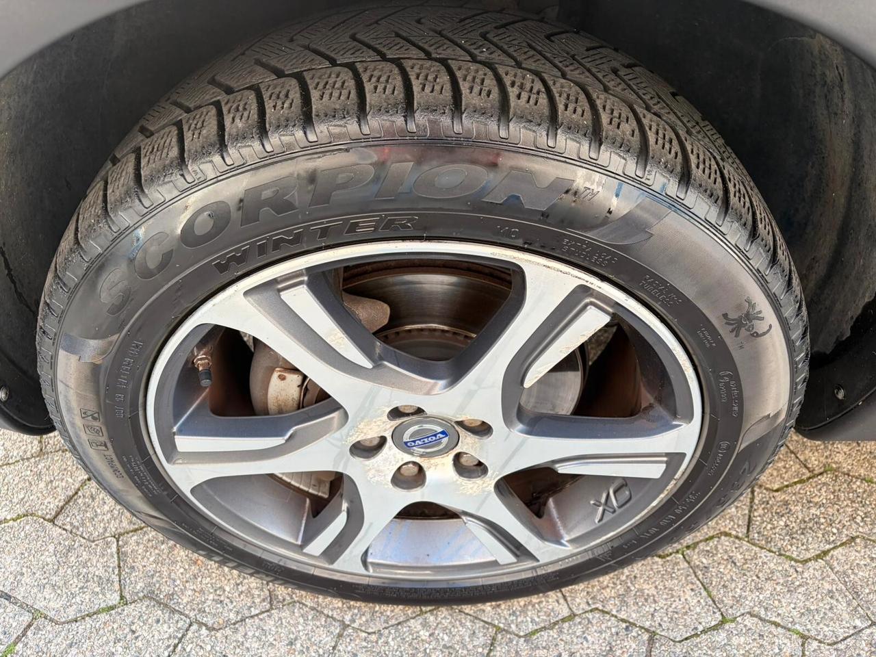 Volvo XC 70 D4 AWD Geartronic Business*EURO5B*FULL