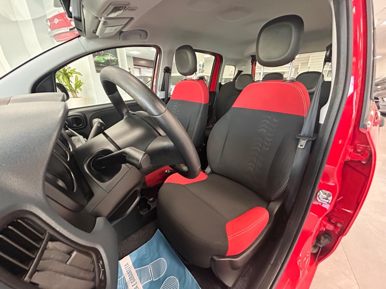 Fiat Panda Lounge 1.2 benzina 69cv 2019 km 91000